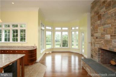 14939 Old York Road Phoenix, MD 21131 - Photo 8 of 16 Kitchen
