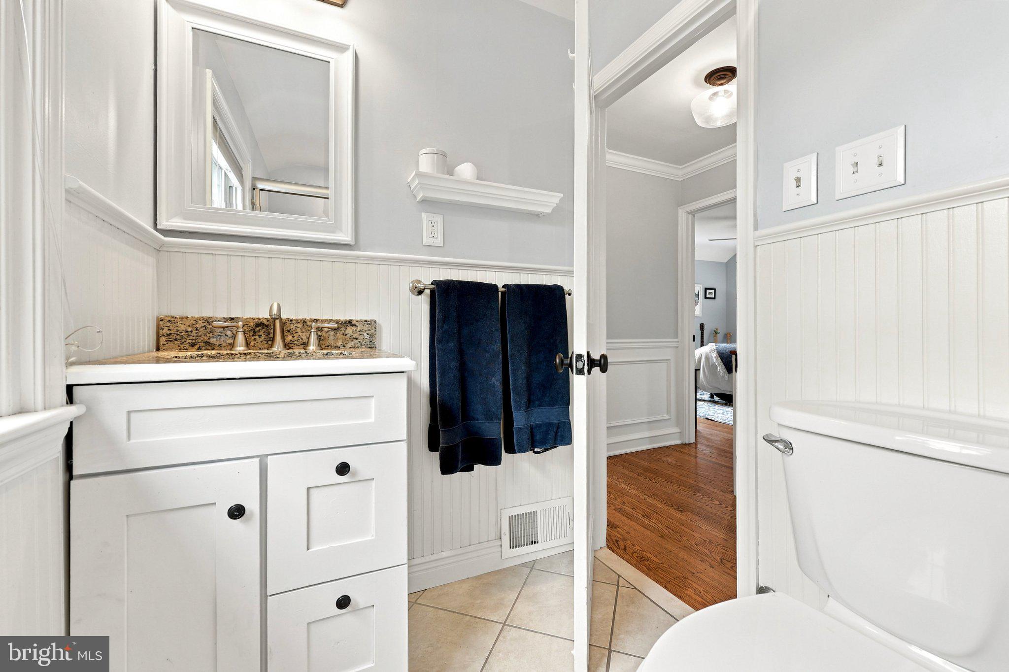 517 Lindley Road Glenside, PA 19038 - Photo 16 of 20