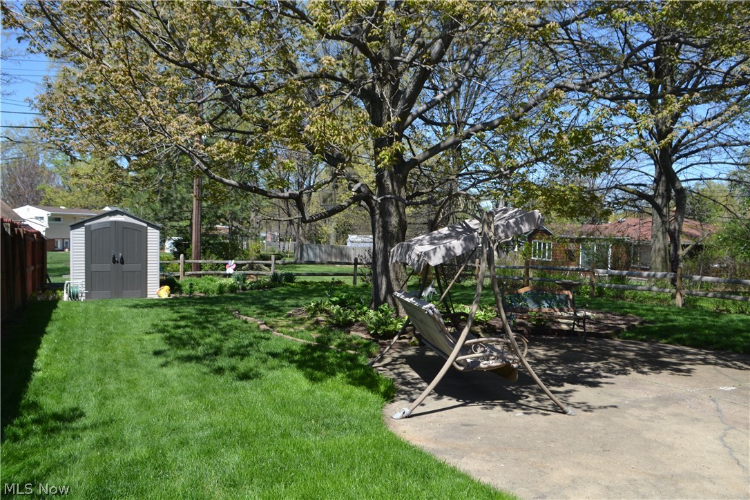 830 Quilliams Road Cleveland Heights, OH 44121 - Photo 32 of 35 The 20 x 21 cement patio waits for your outdoor furniture.