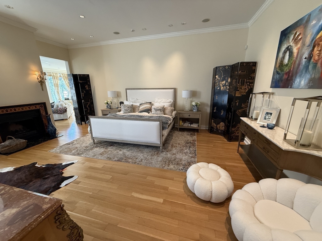 132 Yarmouth Road Brookline, MA 02467 - Photo 16 of 22