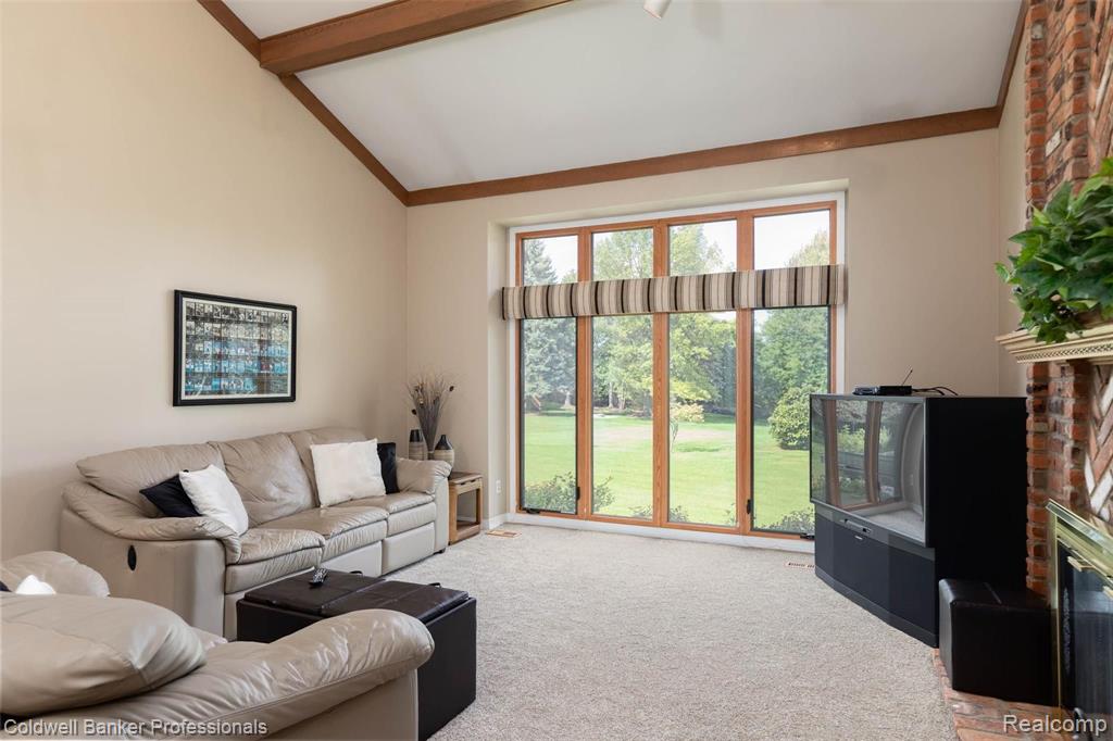 3472 Wedgewood Drive Rochester Hills, MI 48306 - Photo 13 of 46