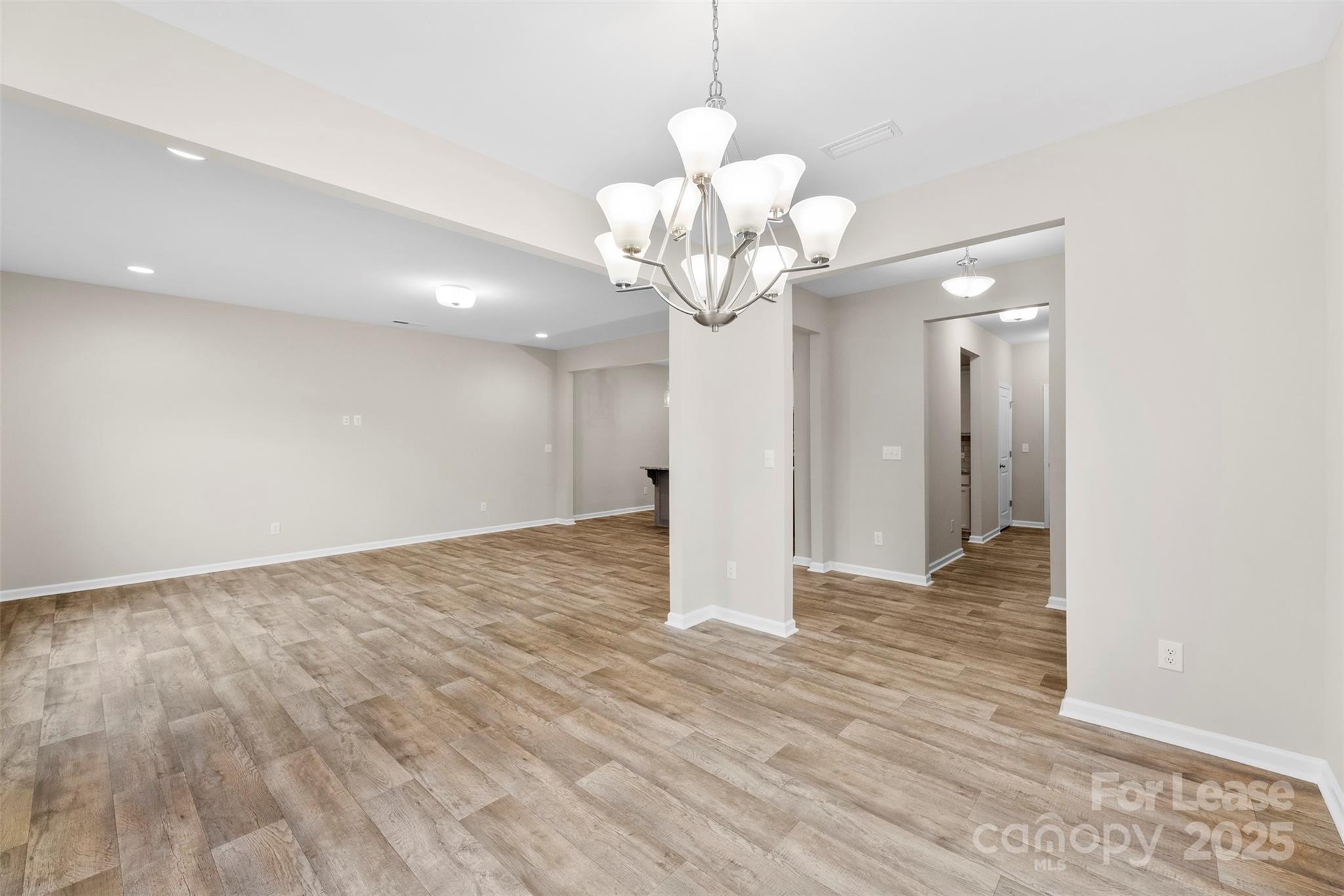 8562 River Ridge Drive Charlotte, NC 28213 - Photo 10 of 26