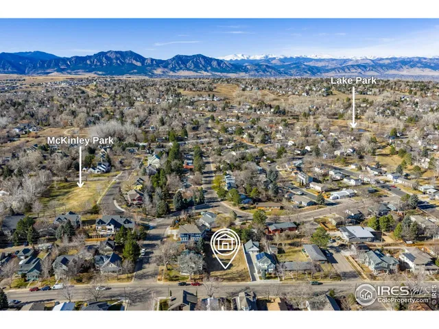 a view of a garden with an umbrella