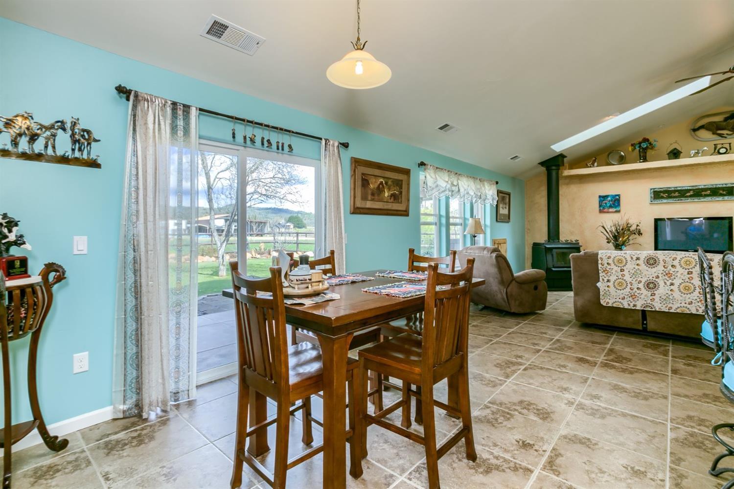 4536 Winnetka Road White City, OR 97503 - Photo 10 of 30 Additional Photo