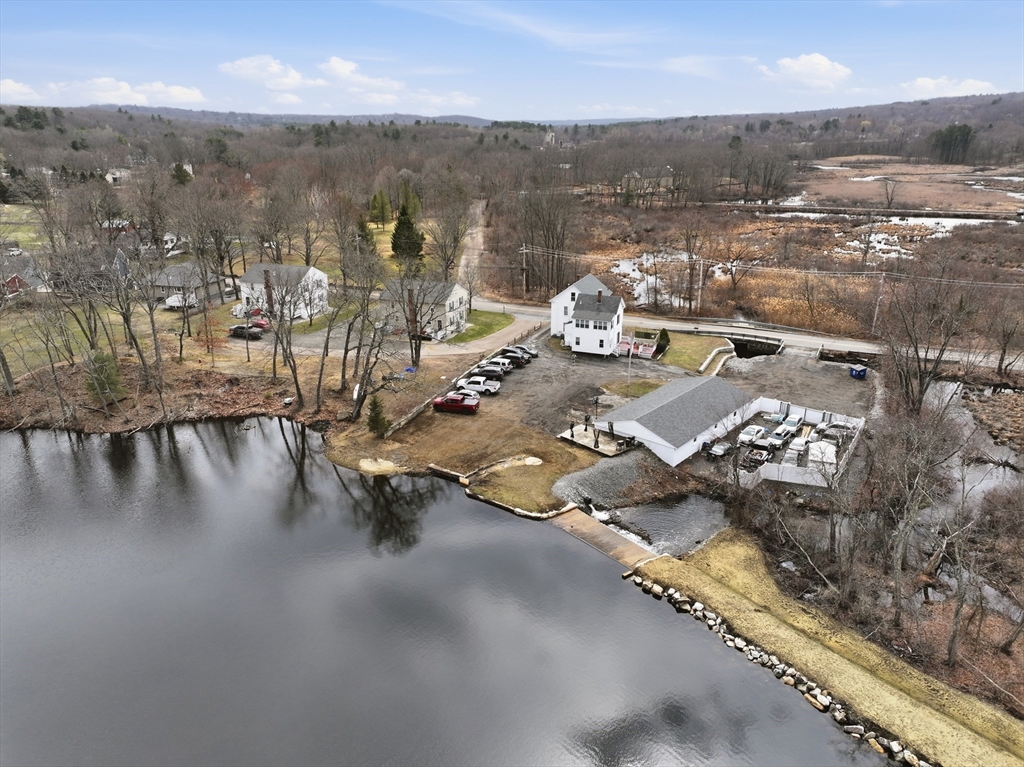 23 R East Street Grafton, MA 01536 - Photo 2 of 4