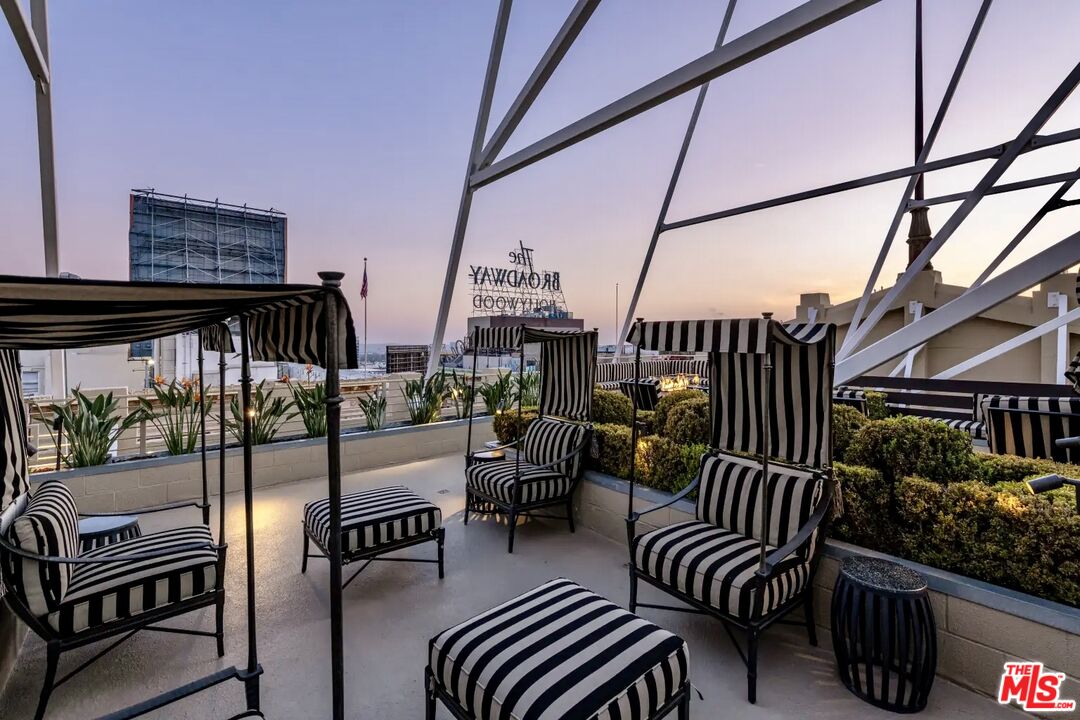 6253 Hollywood Boulevard, Unit 1202 Los Angeles, CA 90028 - Photo 25 of 27 Gallery Image 25