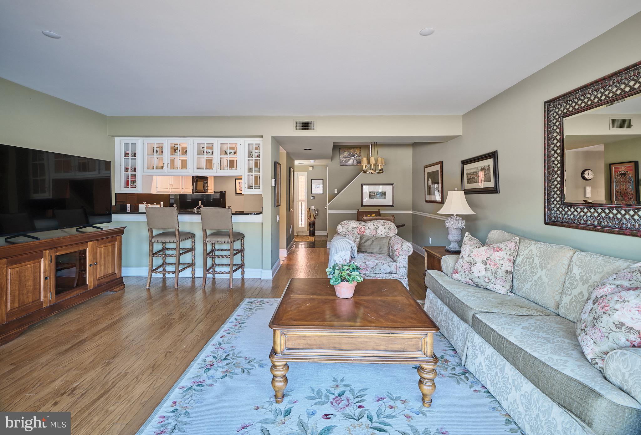 350 River Road, Unit B3 New Hope, PA 18938 - Photo 4 of 22 Gallery Image 4
