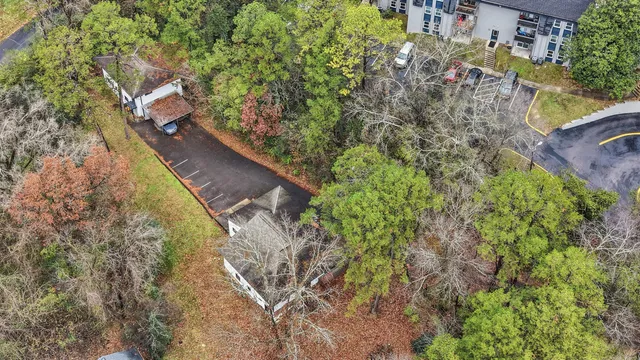 $899,000 | 10 Fountain Circle, Chattanooga, TN 37412