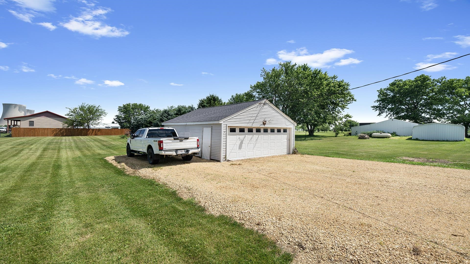 3006 East Holcomb Road Oregon, IL 61061 - Photo 4 of 28 Gallery Image 4