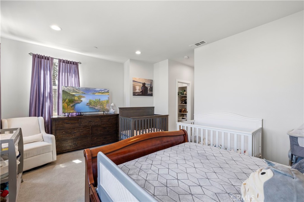 7960 Telegraph Road Downey, CA 90240 - Photo 26 of 59 Primary Suite