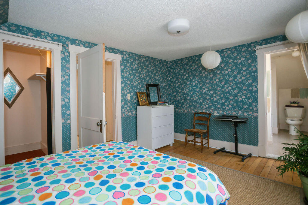 140 Maple Avenue Farmington, ME 04938 - Photo 27 of 63 taylor-kaminsky-photo-25