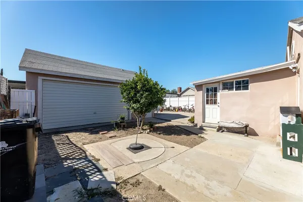 $910,000 | 11203 Sheldon Street, Sun Valley, CA 91352
