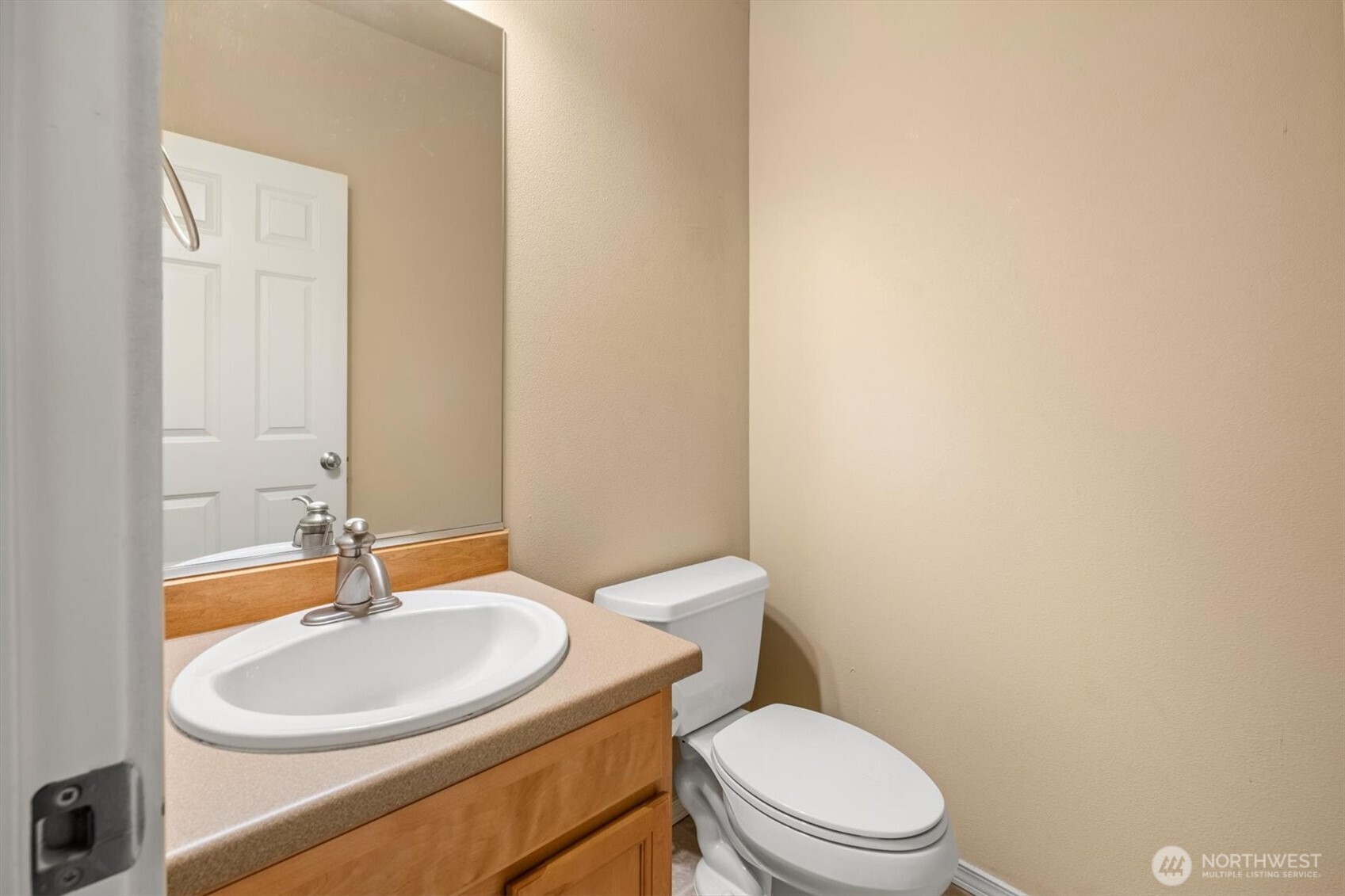 5305 Military Road East, Unit D Tacoma, WA 98446 - Photo 20 of 31
