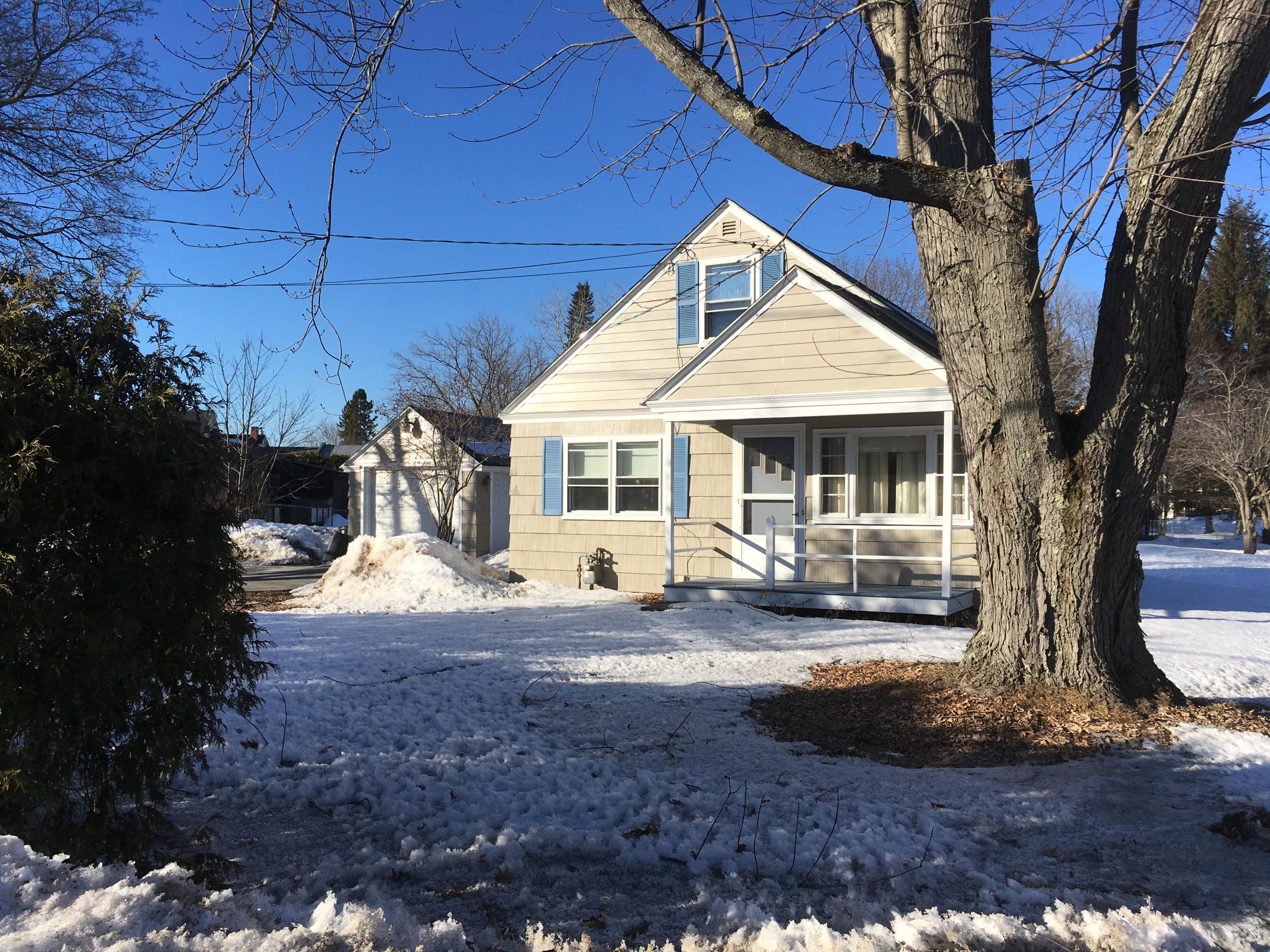 10 Switzerland Road Lewiston, ME 04240 - Photo 1 of 16 IMG_2697