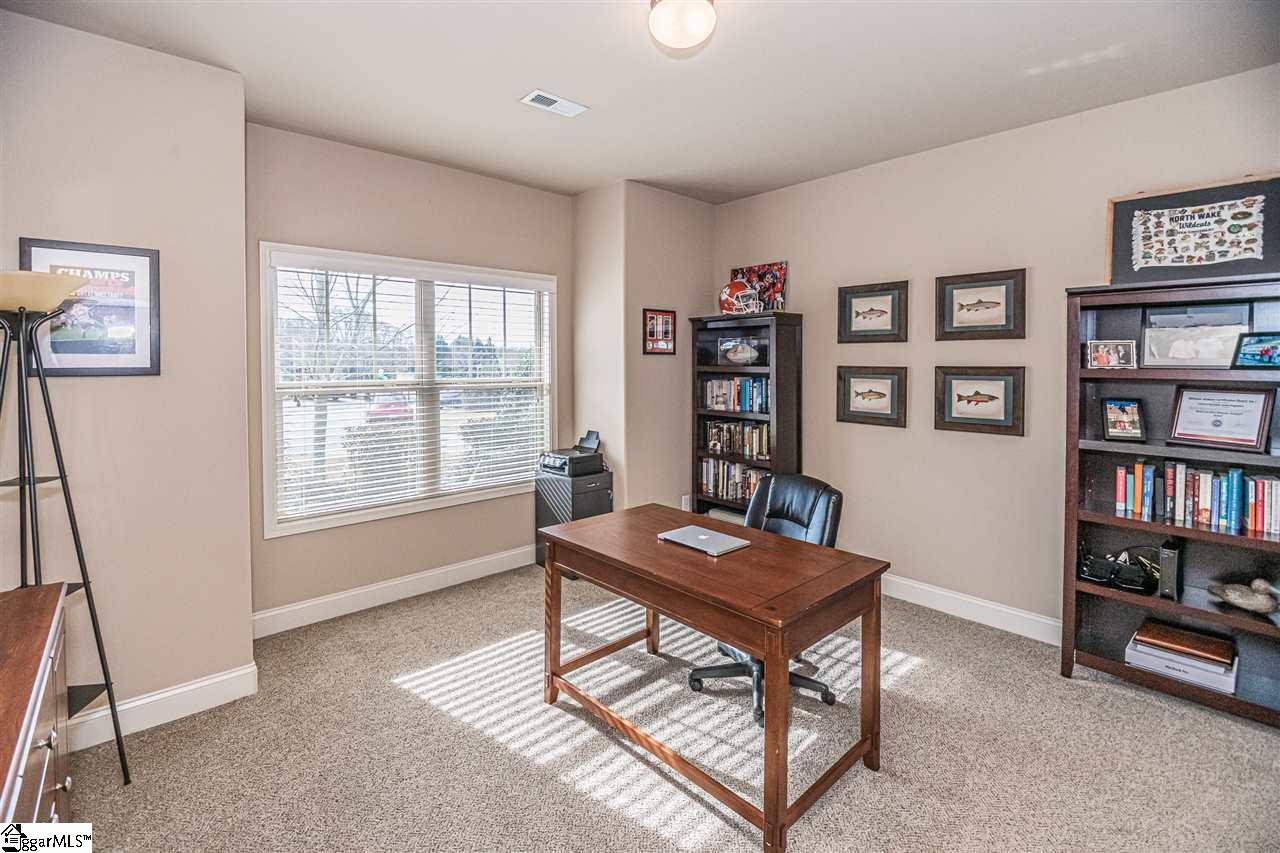 9 Delgado Way Simpsonville, SC 29681 - Photo 4 of 36 Gallery Image 4