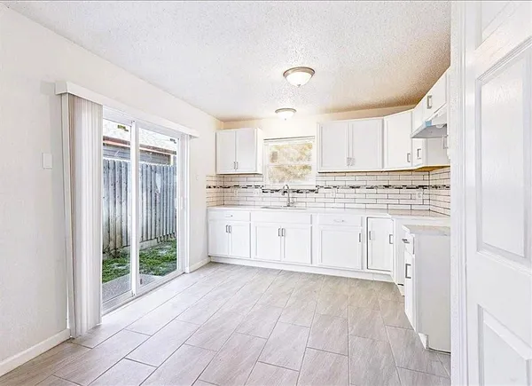 $2,200 | 10379 Limestone Drive, Dallas, TX 75217