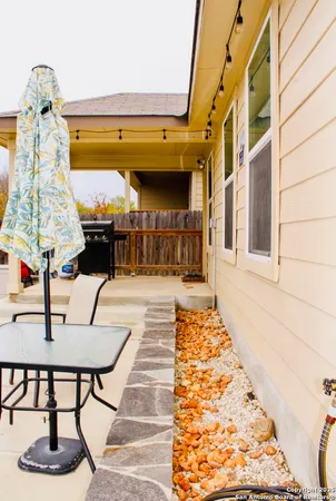 $360,000 | 7427 Equinox Corner, San Antonio, TX 78252