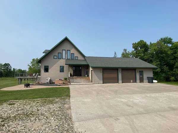 $484,900 | 26055 Alvwood Road Northeast, Blackduck, MN 56630