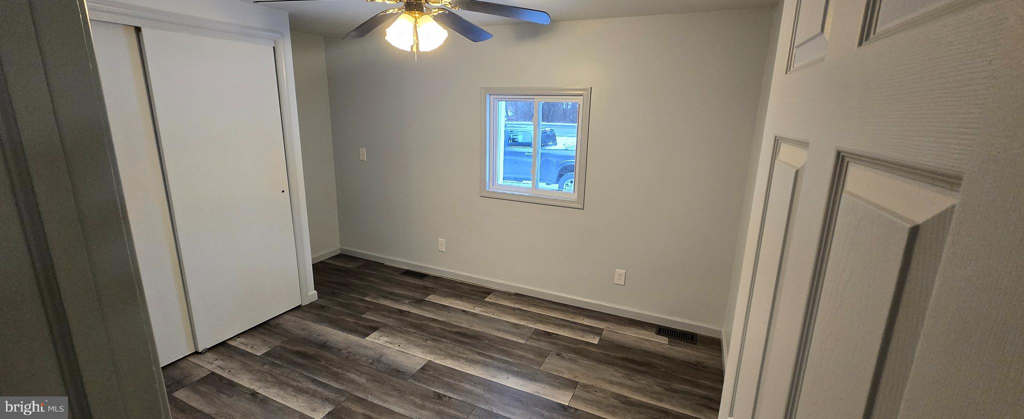 1040 Chestnut Road Orwigsburg, PA 17961 - Photo 6 of 14 a view of an entryway