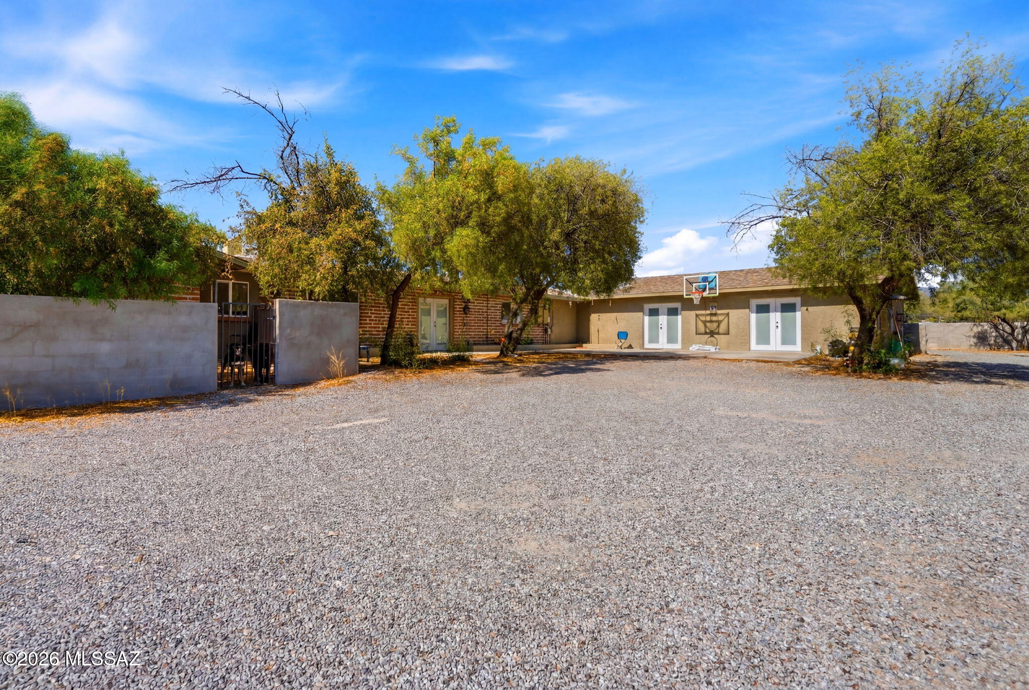 725 South Gollob Road Tucson, AZ 85710 - Photo 7 of 42