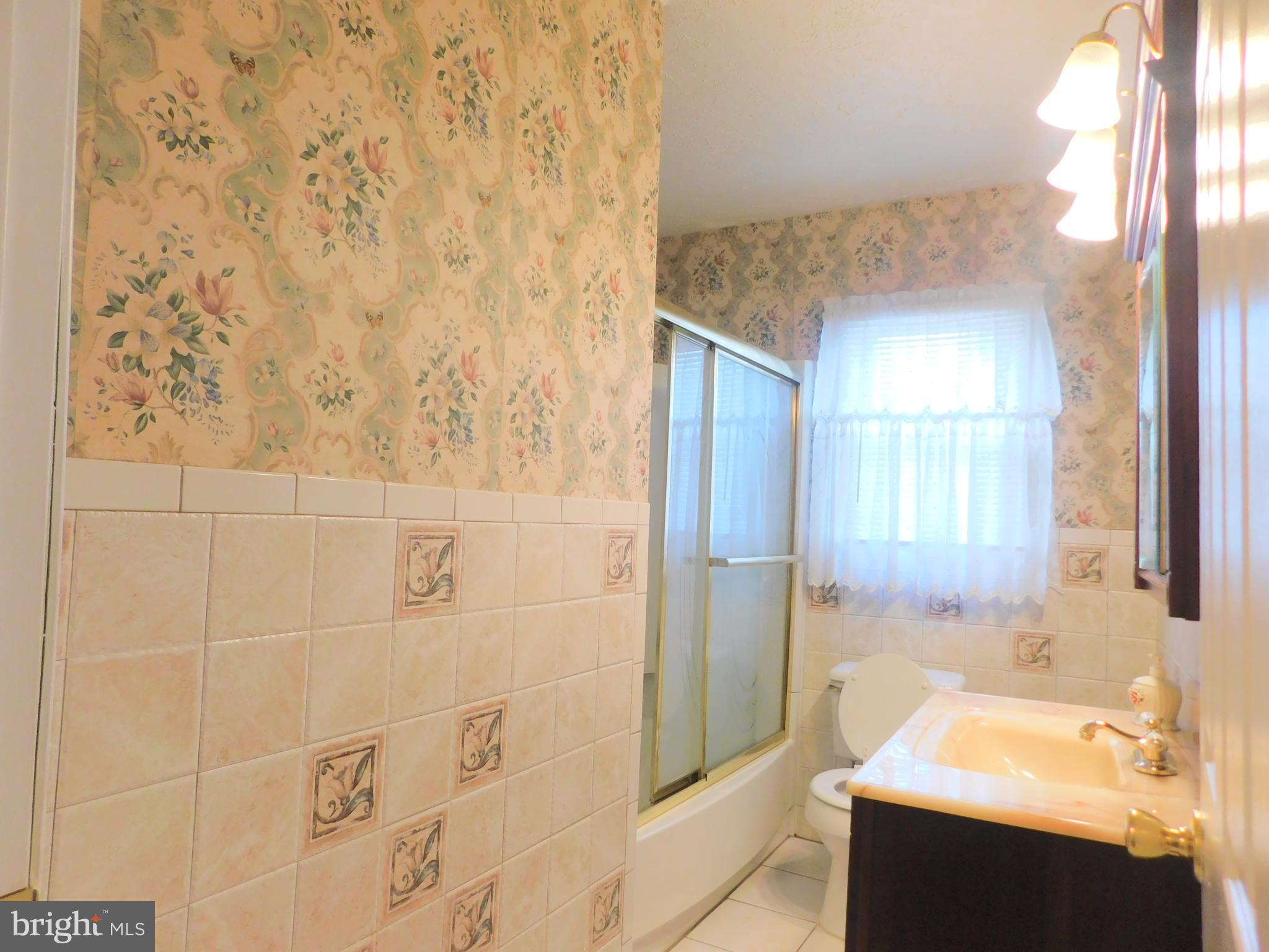 4545 Eads Street Northeast Washington, DC 20019 - Photo 13 of 27