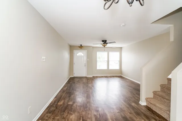 $1,805 | 622 Greenway Street, Greenwood, IN 46143