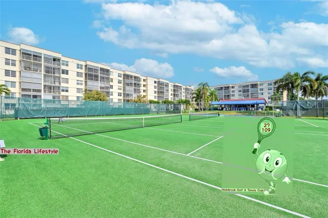 a view of a tennis court