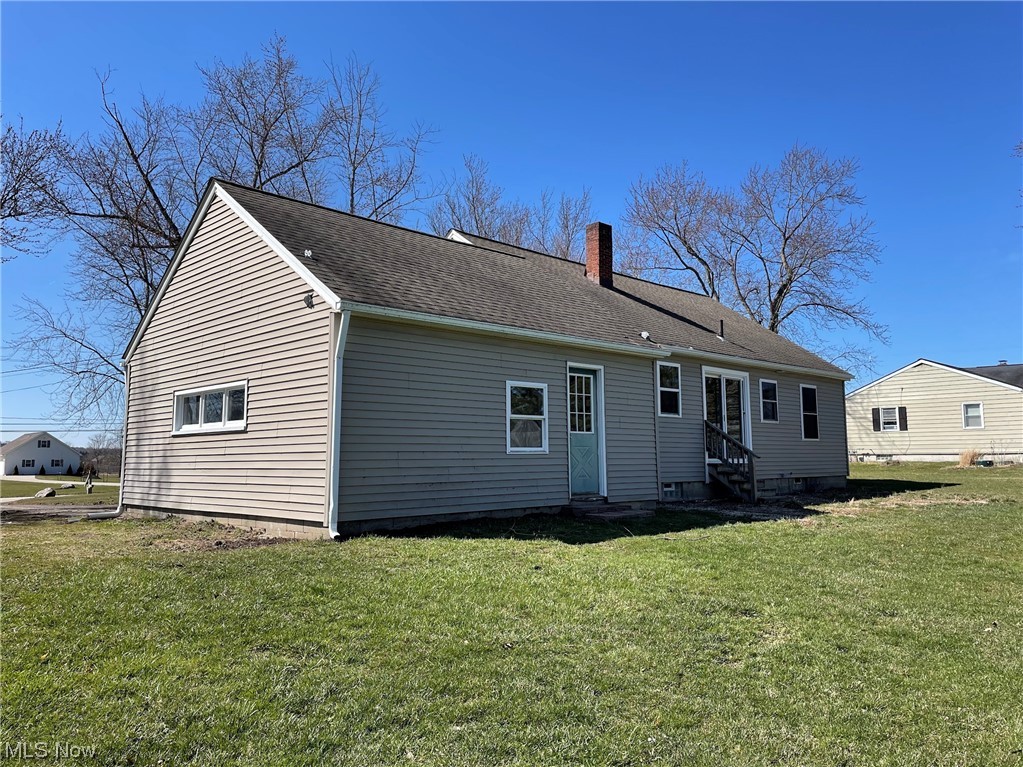 9807 Kile Road Chardon, OH 44024 - Photo 3 of 35