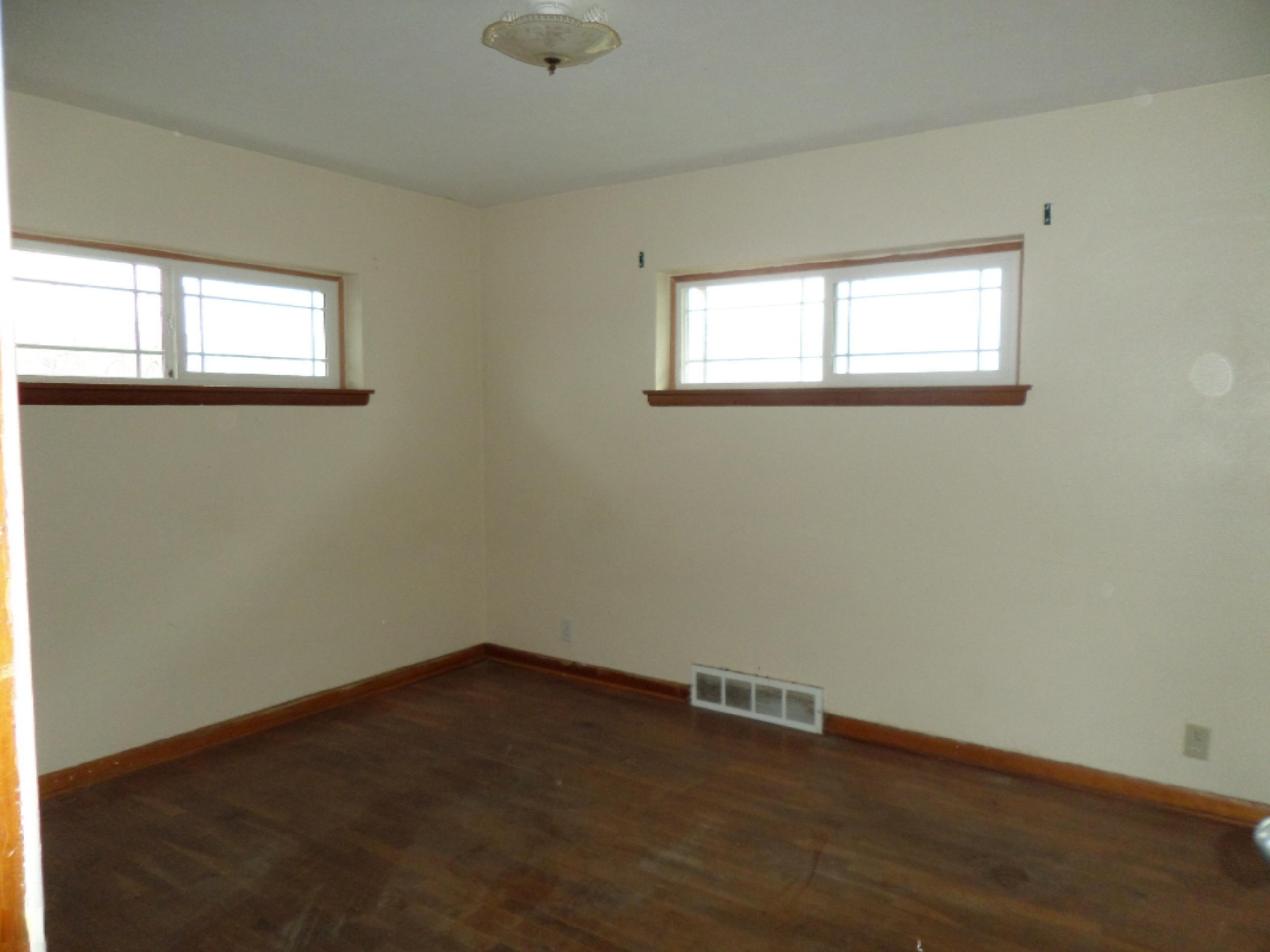 9276 Gast Road Bridgman, MI 49106 - Photo 8 of 16 SAM_5204