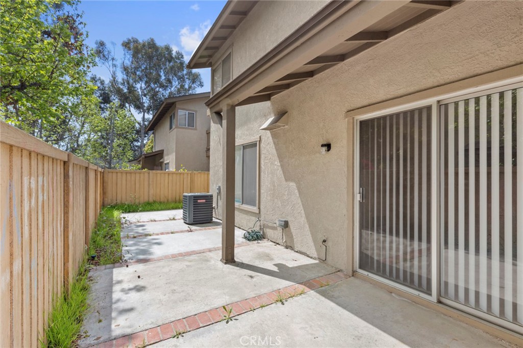 86 Clearbrook, Unit 33 Irvine, CA 92614 - Photo 11 of 20