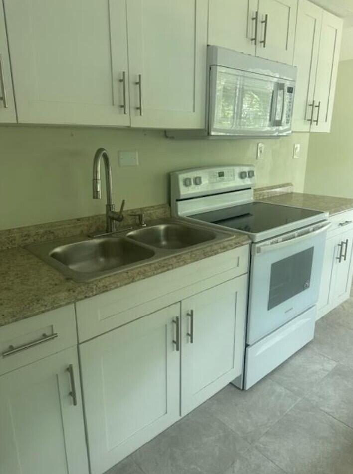 3081 Virginia Street Miami, FL 33133 - Photo 5 of 10 Screenshot 2026-06-03 075551