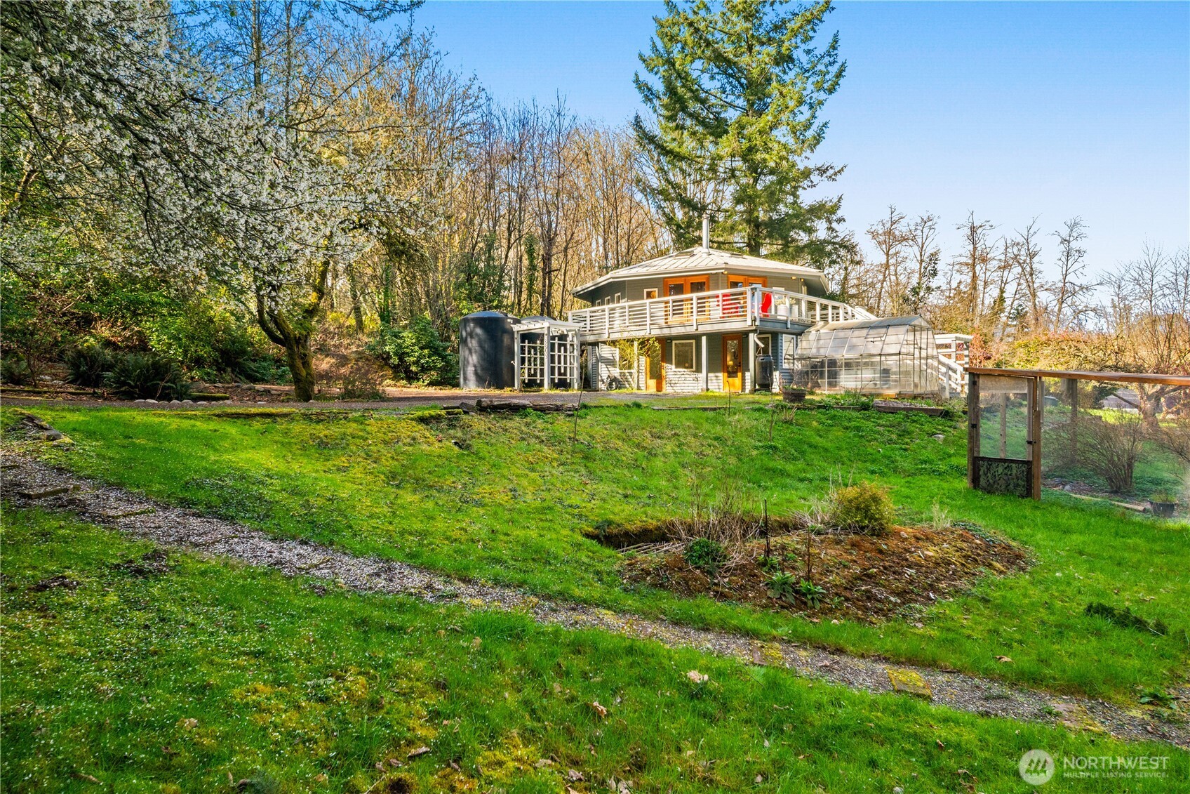 8802 Southwest Soper Road Vashon, WA 98070 - Photo 26 of 35