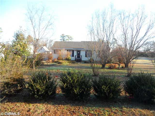 19380 York Road West Point, VA 23181 - Photo 2 of 15 Gallery Image 2