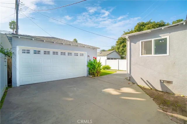 $1,499,000 | 2535 South S Bundy, Los Angeles, CA 90064
