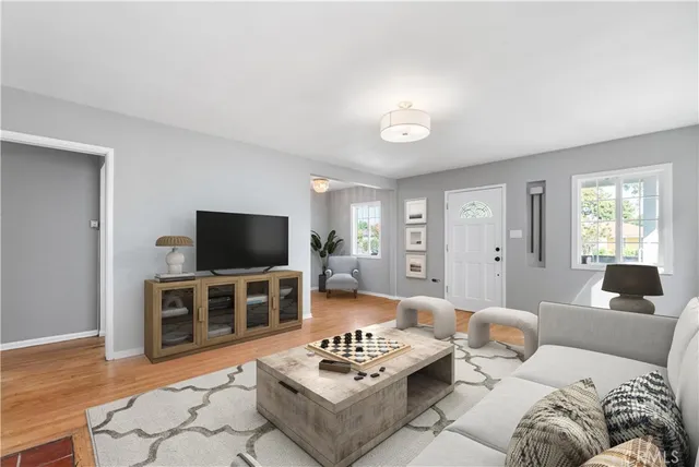 $1,499,000 | 2535 South S Bundy, Los Angeles, CA 90064