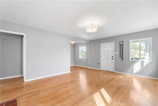 $1,499,000 | 2535 South S Bundy, Los Angeles, CA 90064