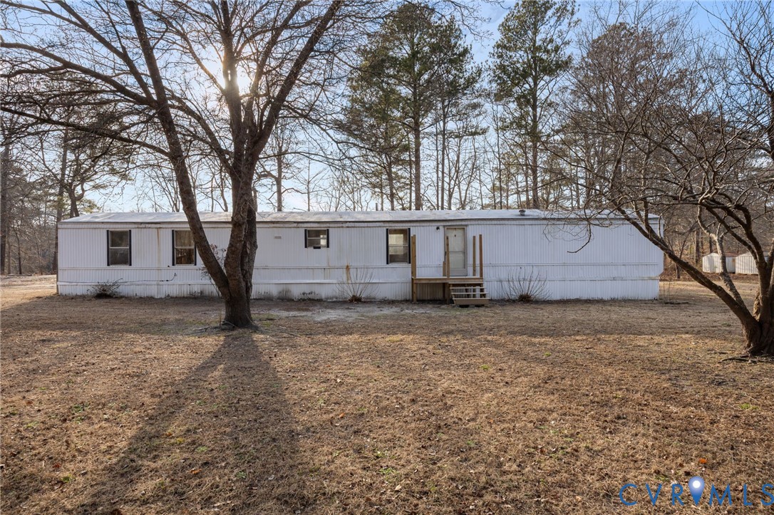 15401 Loblolly Lane Windsor, VA 23487 - Photo 4 of 53