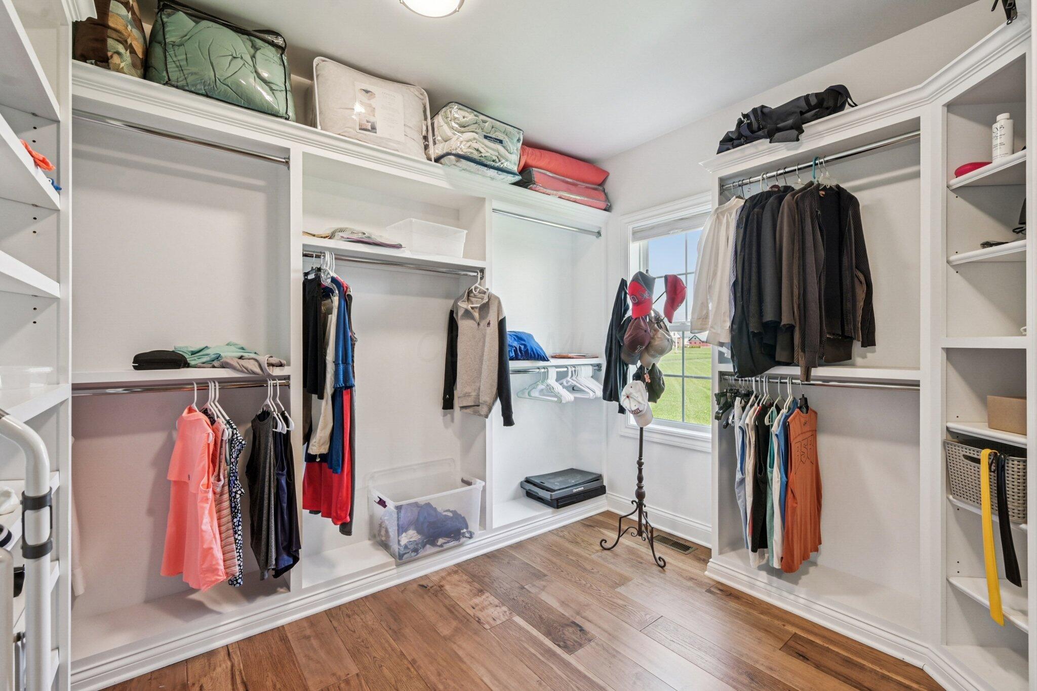 15340 Robins Road Johnstown, OH 43031 - Photo 51 of 142 Primary closet