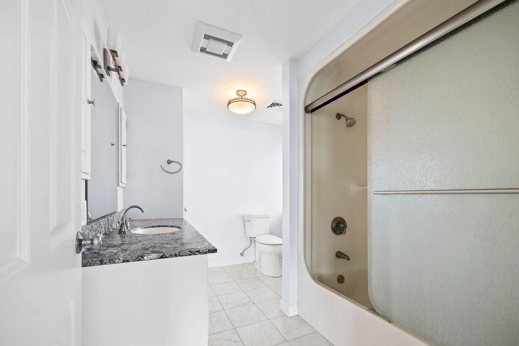 1734 Ocean Boulevard Rye, NH 03870 - Photo 23 of 41