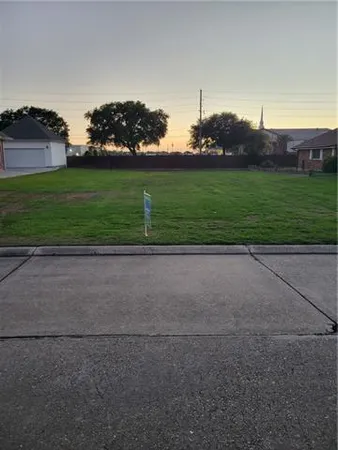 $112,900 | 0 Lake Arrowhead Drive, Harvey, LA 70058