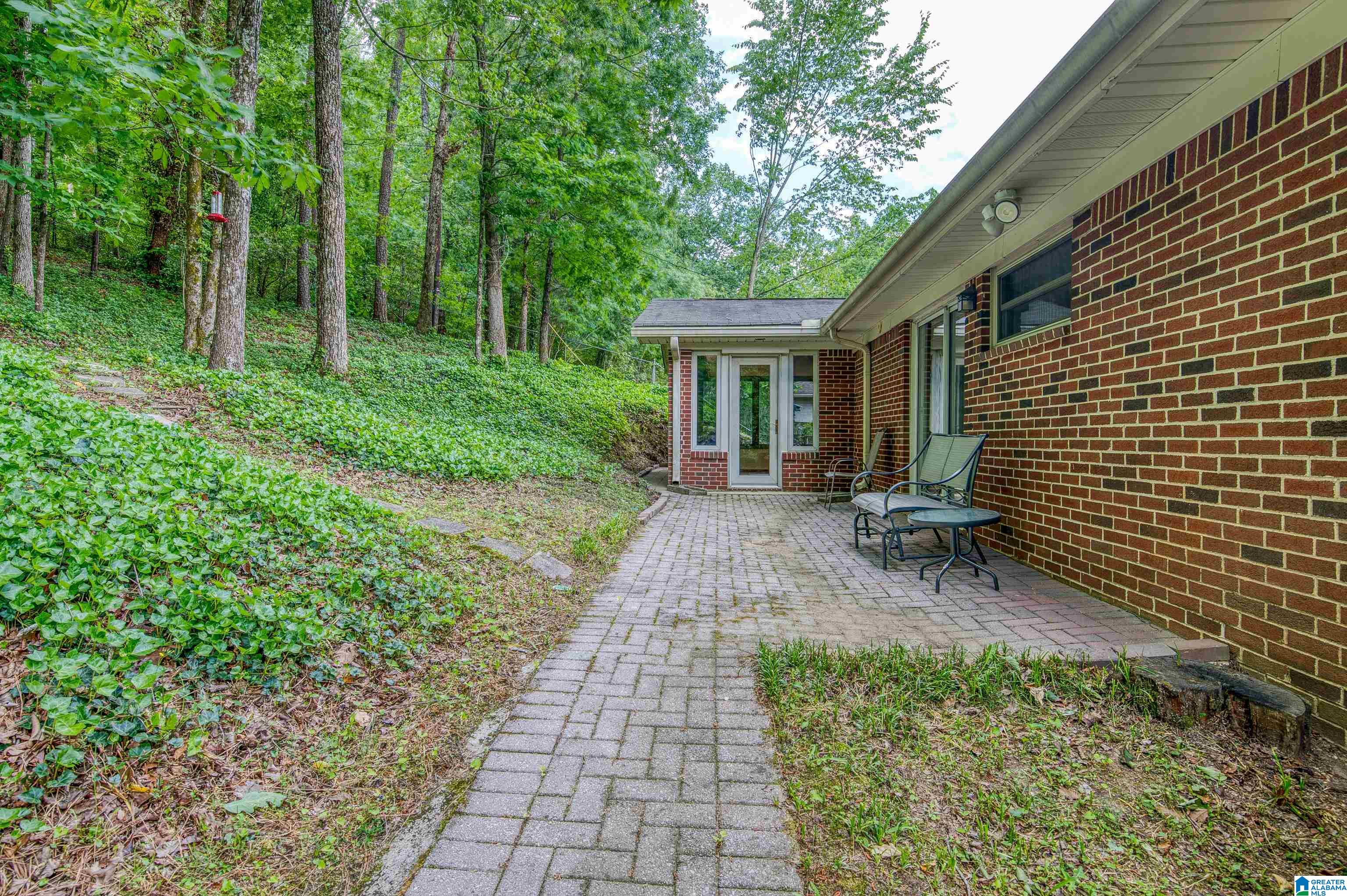 2749 Cherokee Road Birmingham, AL 35216 - Photo 7 of 50