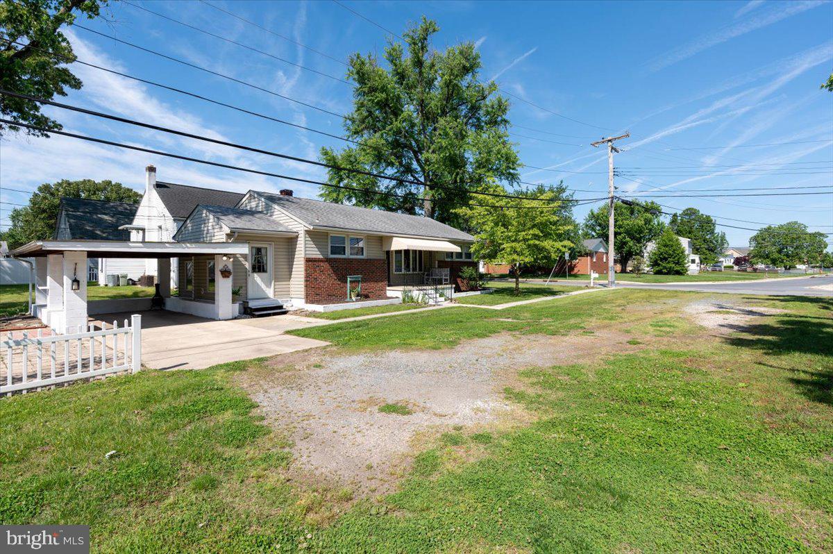 3231 Grace Road Sparrows Point, MD 21219 - Photo 6 of 43