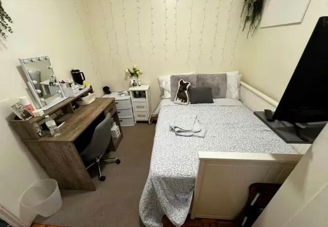 $4,900 | 1576 Tremont Street, Unit 3, Boston, MA 02120