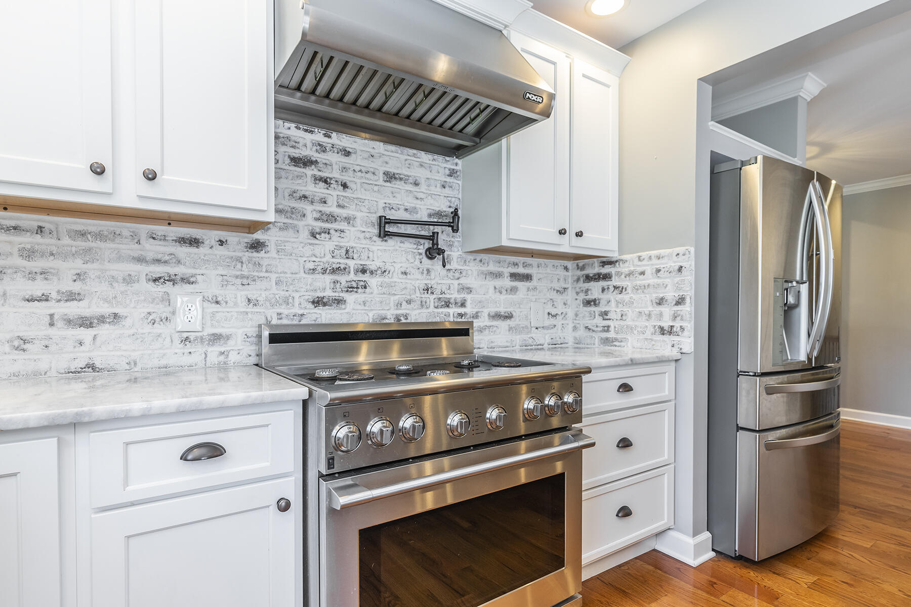 4179 Winchester Road Lexington, KY 40516 - Photo 10 of 28 4179winchester11