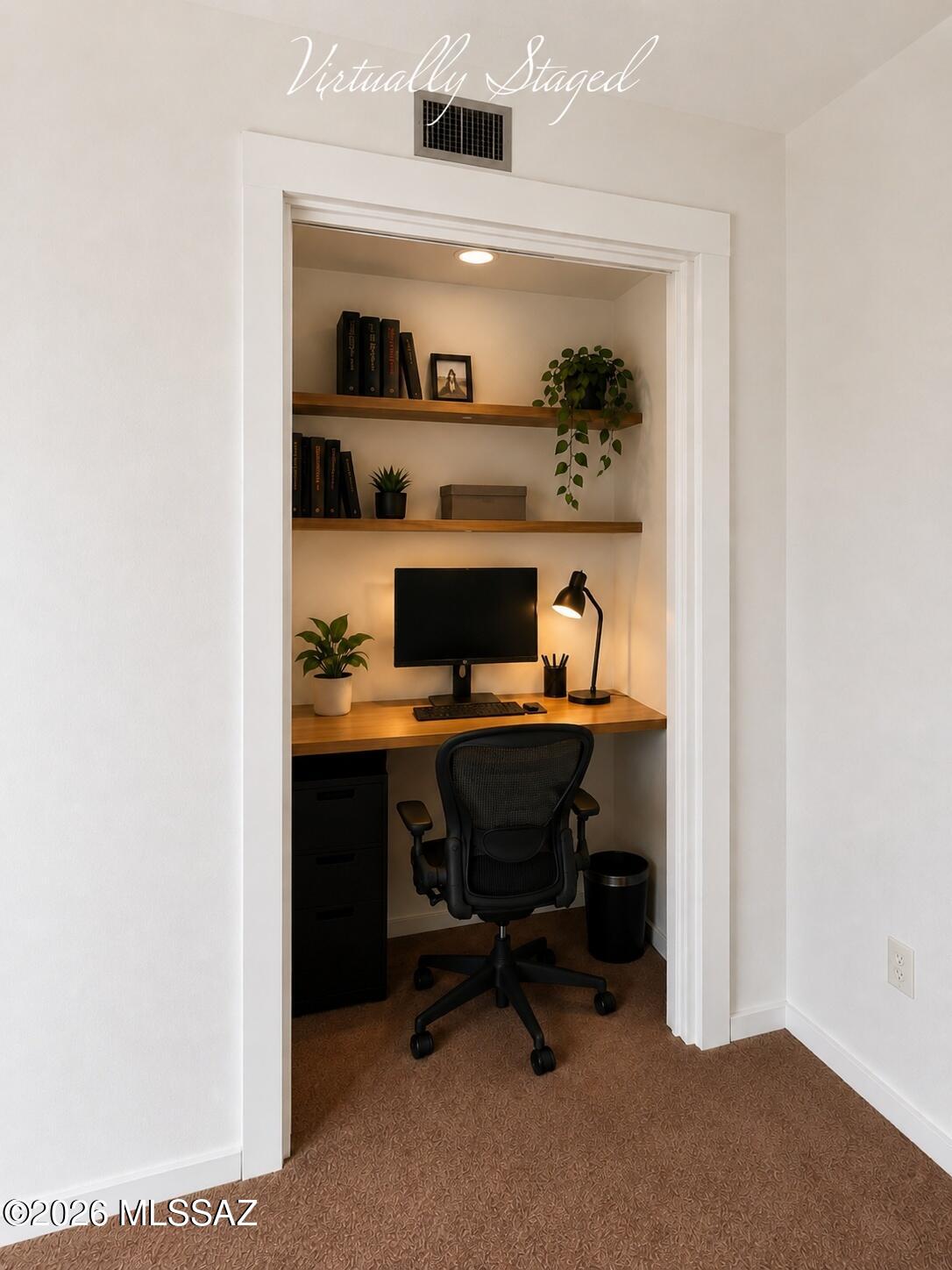 3750 North Country Club Road, Unit 46 Tucson, AZ 85716 - Photo 27 of 34 a view of a workspace with furniture