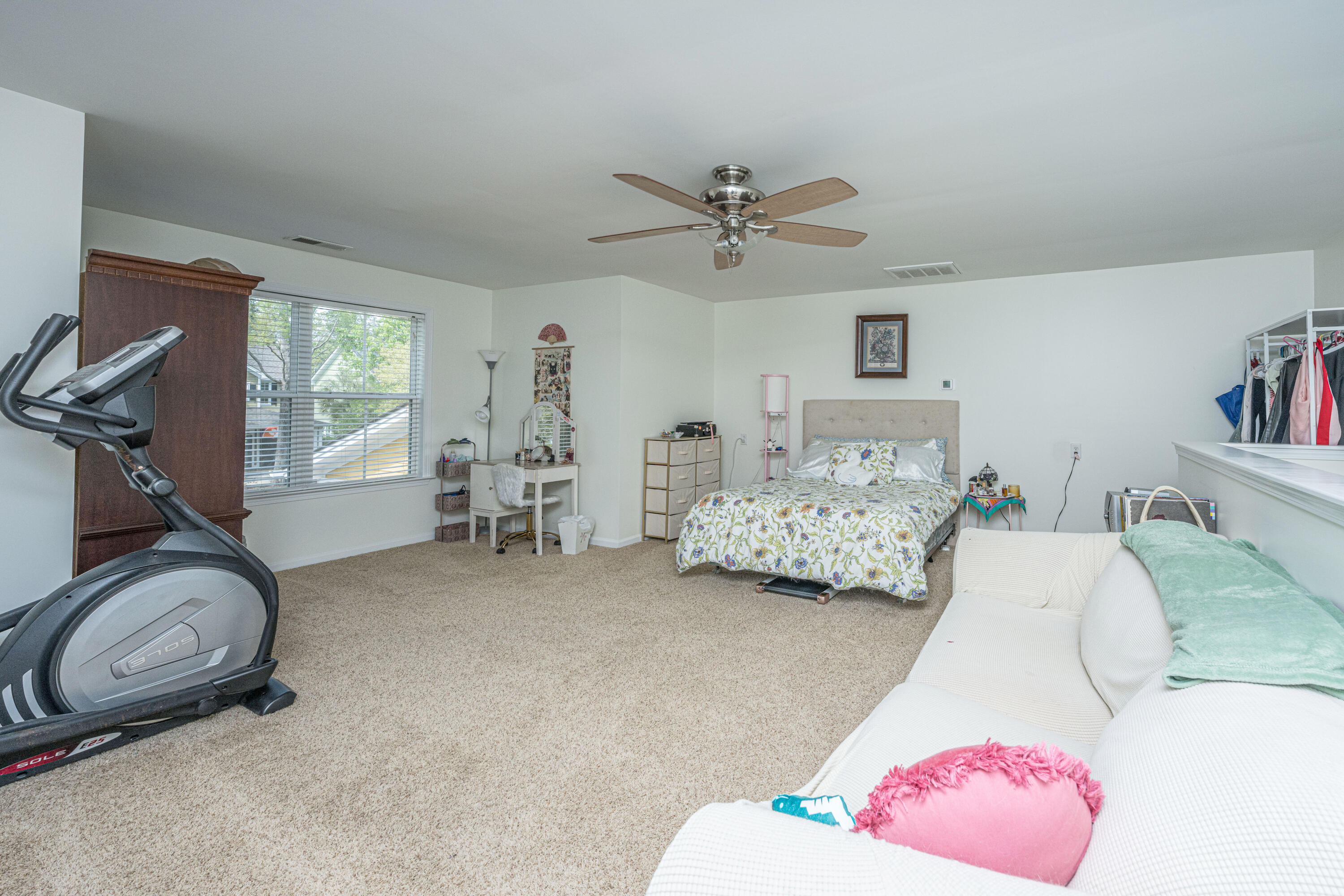 1903 Hall Point Road Mount Pleasant, SC 29466 - Photo 21 of 34 1903HallPointRd042