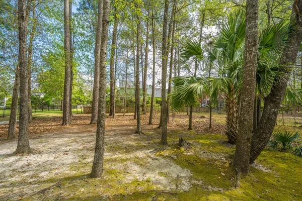 $889,000 | 1903 Hall Point Road, Mount Pleasant, SC 29466