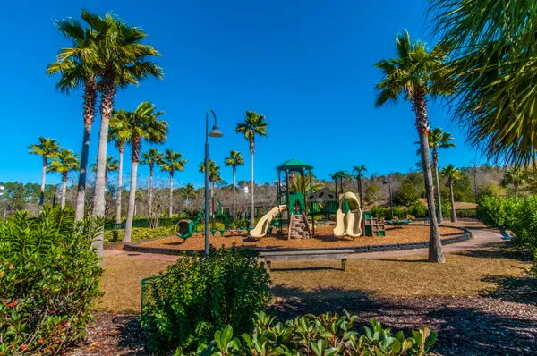 $889,000 | 1903 Hall Point Road, Mount Pleasant, SC 29466