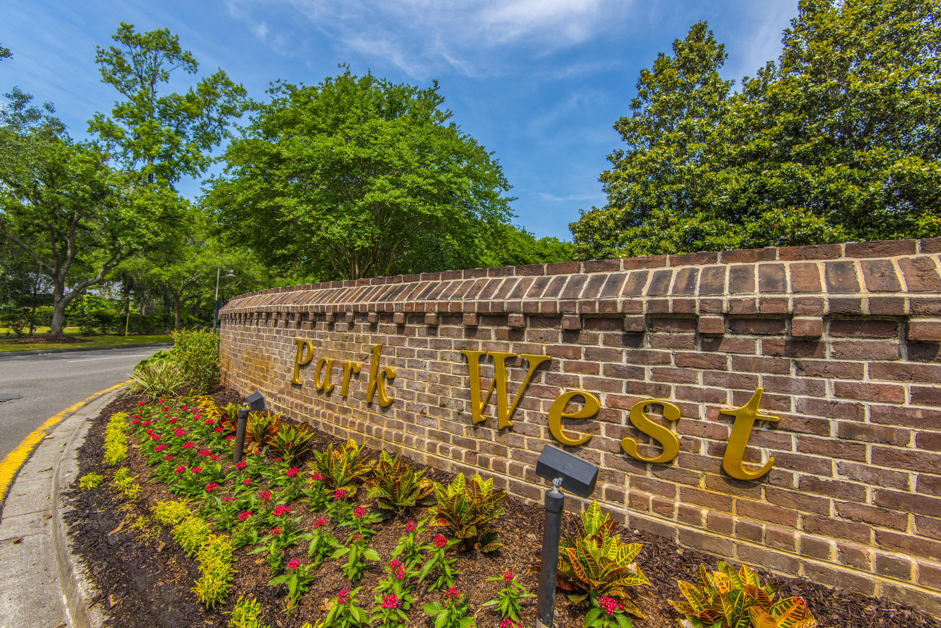 1903 Hall Point Road Mount Pleasant, SC 29466 - Photo 30 of 34 _DSC9884