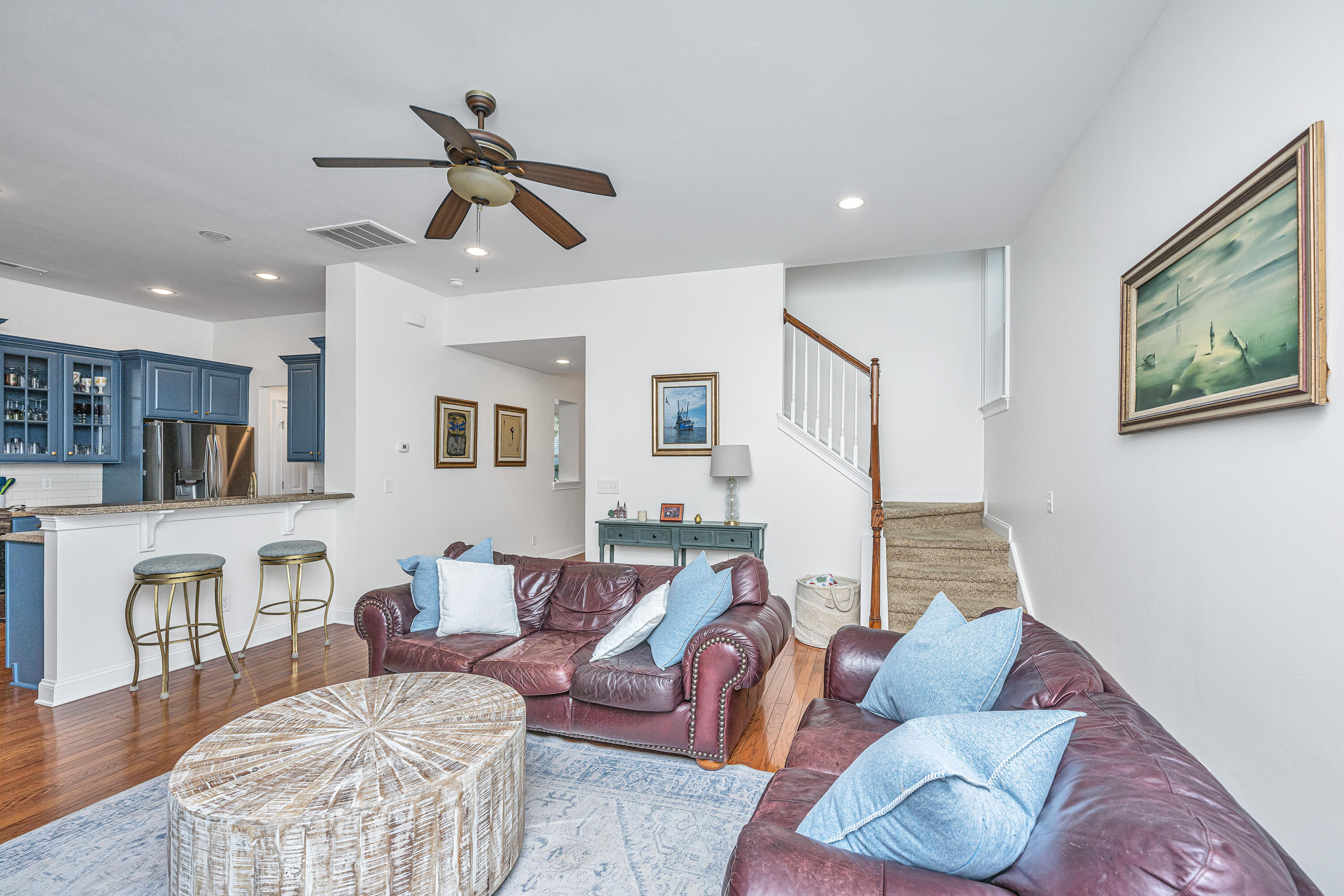 1903 Hall Point Road Mount Pleasant, SC 29466 - Photo 4 of 34 1903HallPointRd014